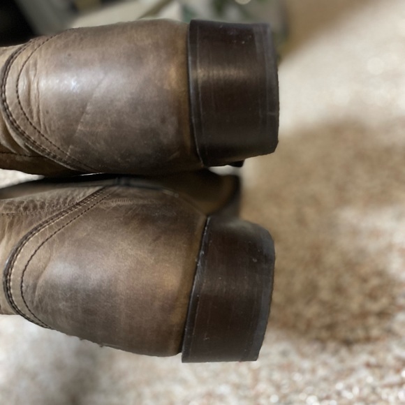 FRYE taupe 🤠 leather boots - Picture 8 of 11